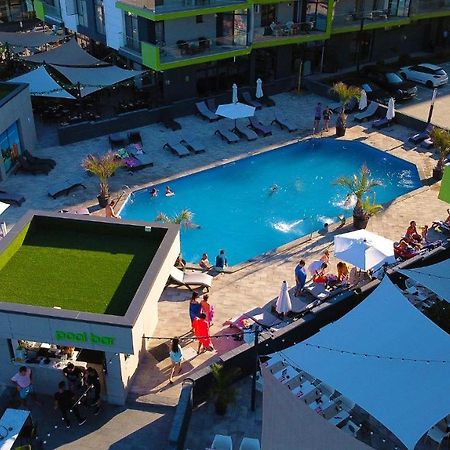 Fineloft Sea View Apartment-Spa N Pools Beach Resort Năvodari 외부 사진