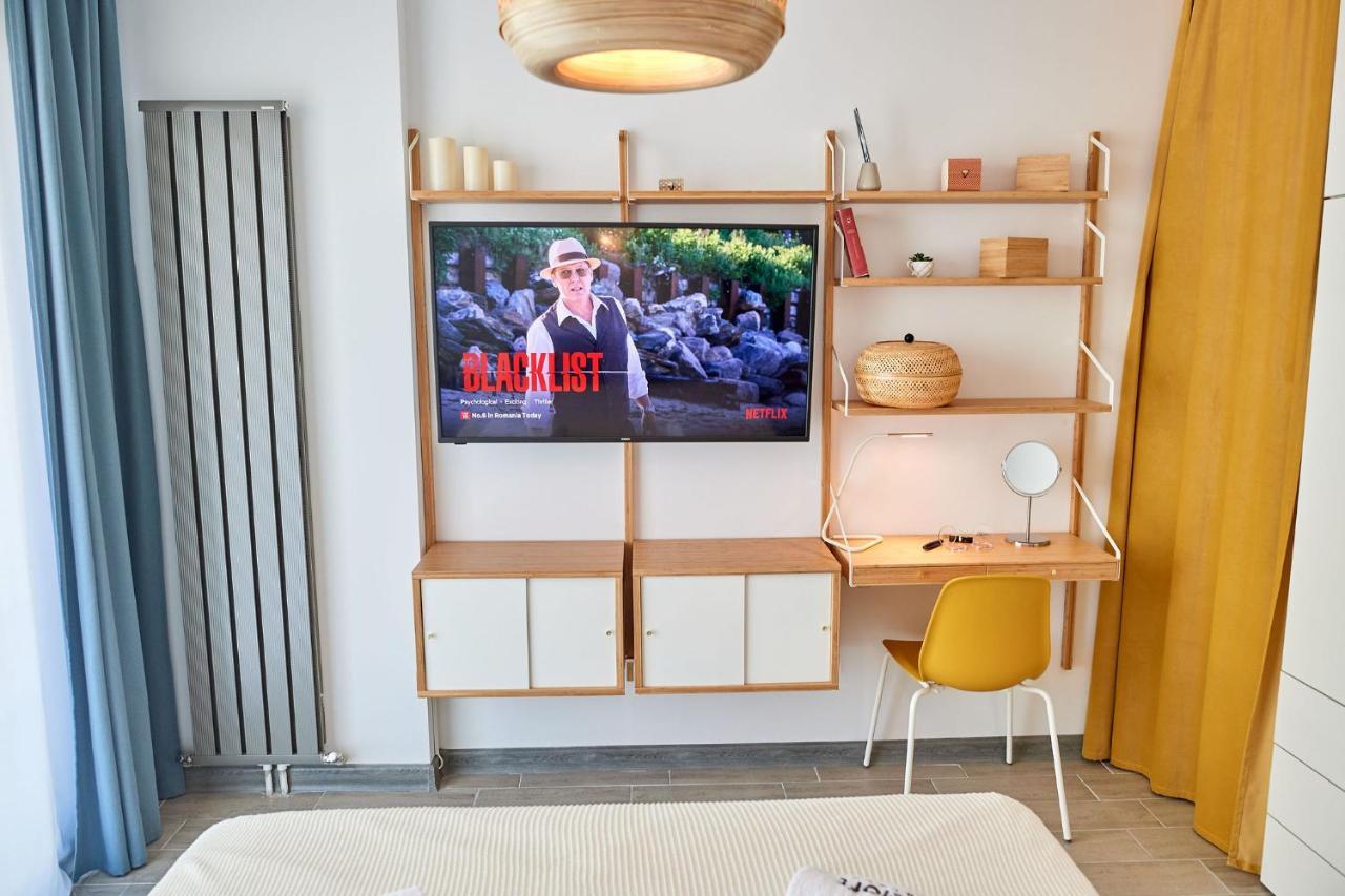 Fineloft Sea View Apartment-Spa N Pools Beach Resort Năvodari 외부 사진